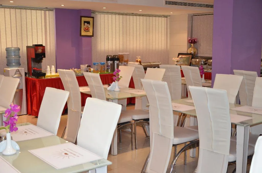 Restaurant, Al Shams Plaza Hotel Apartments, Dubai