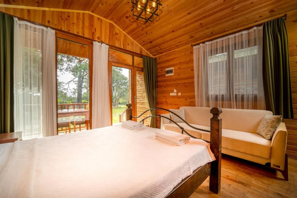BUNGALOW Accessible KING SIZE BED Room, Sea Valley Lodge, Dalaman