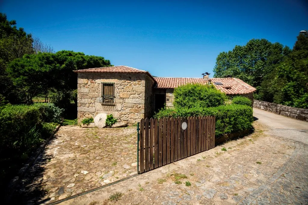 General view, Moinho De Estoraos, Porto