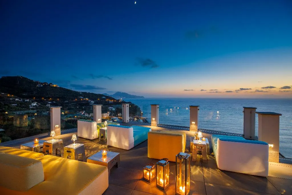 Bar, Villa Fiorella Art Hotel, Naples