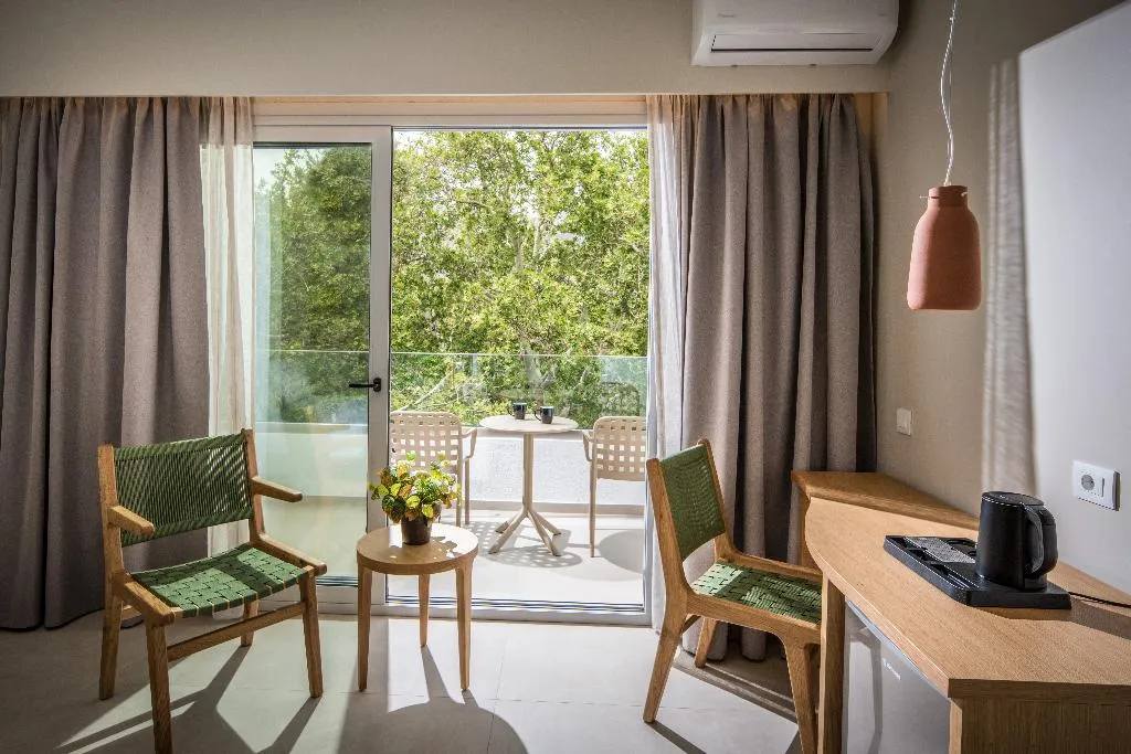 DOUBLE DELUXE Room, South Coast Hotel, Crete