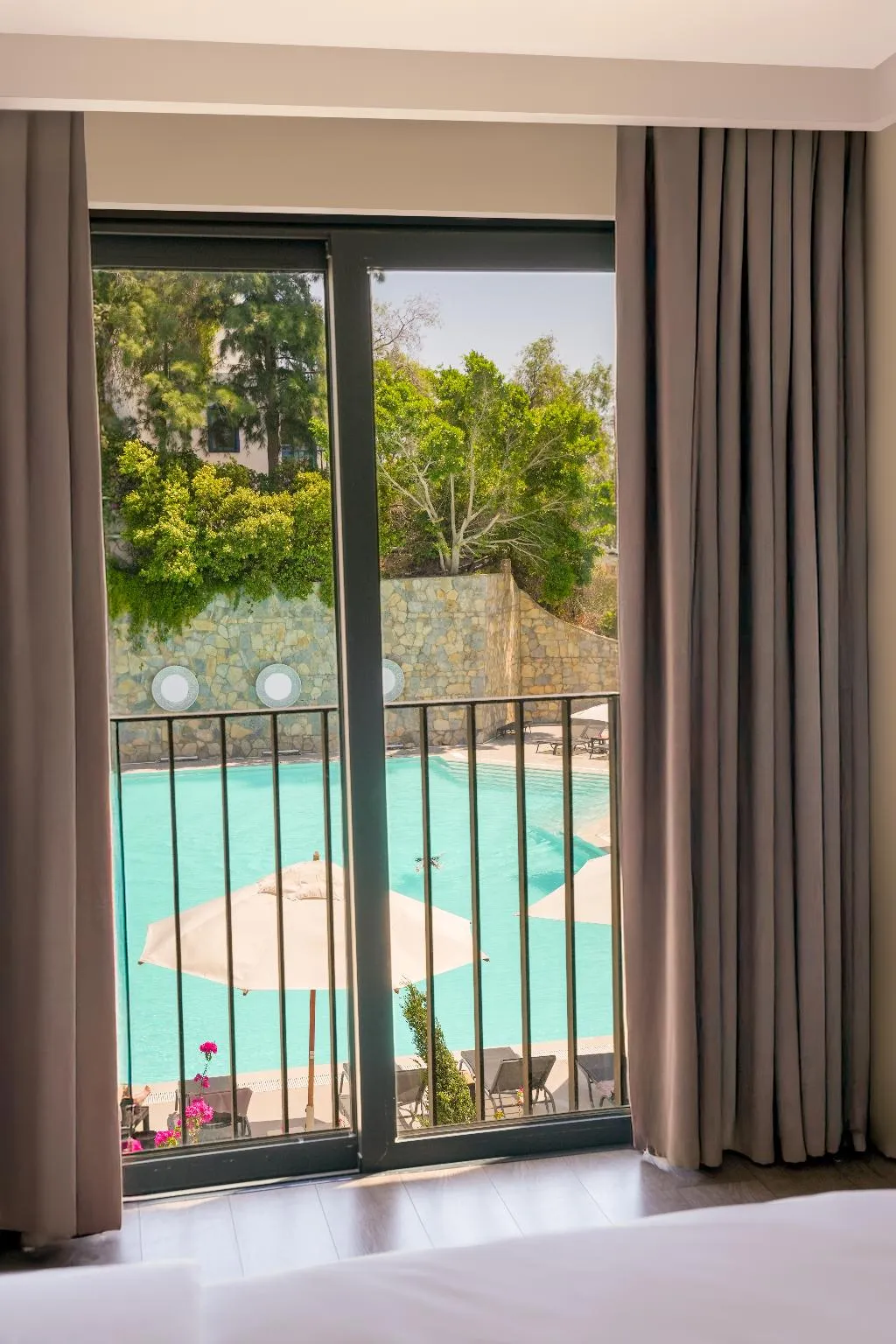 DOUBLE POOL VIEW Room, Ramada Resort by Wyndham Bodrum, Bodrum