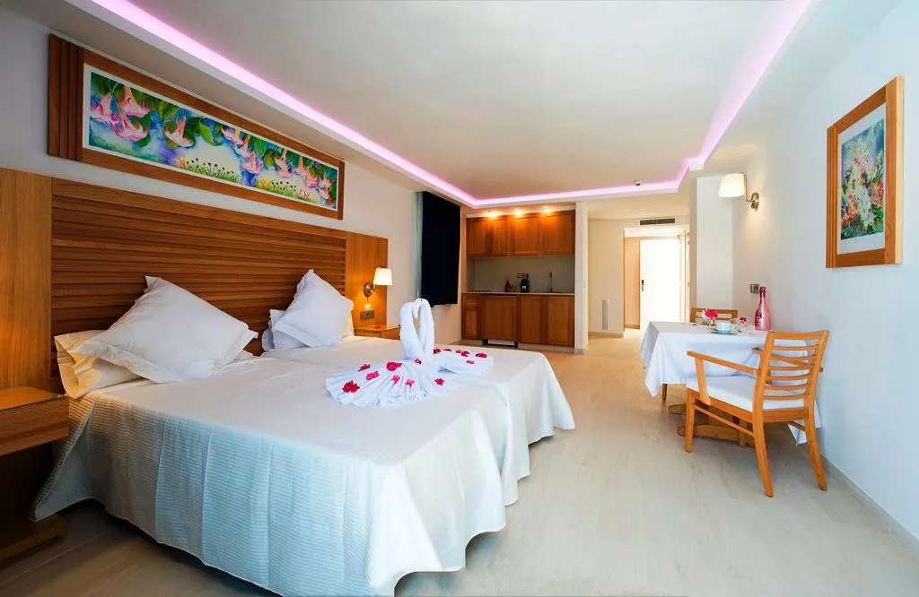 Room, My Way Luxury Ibiza Studios, Ibiza