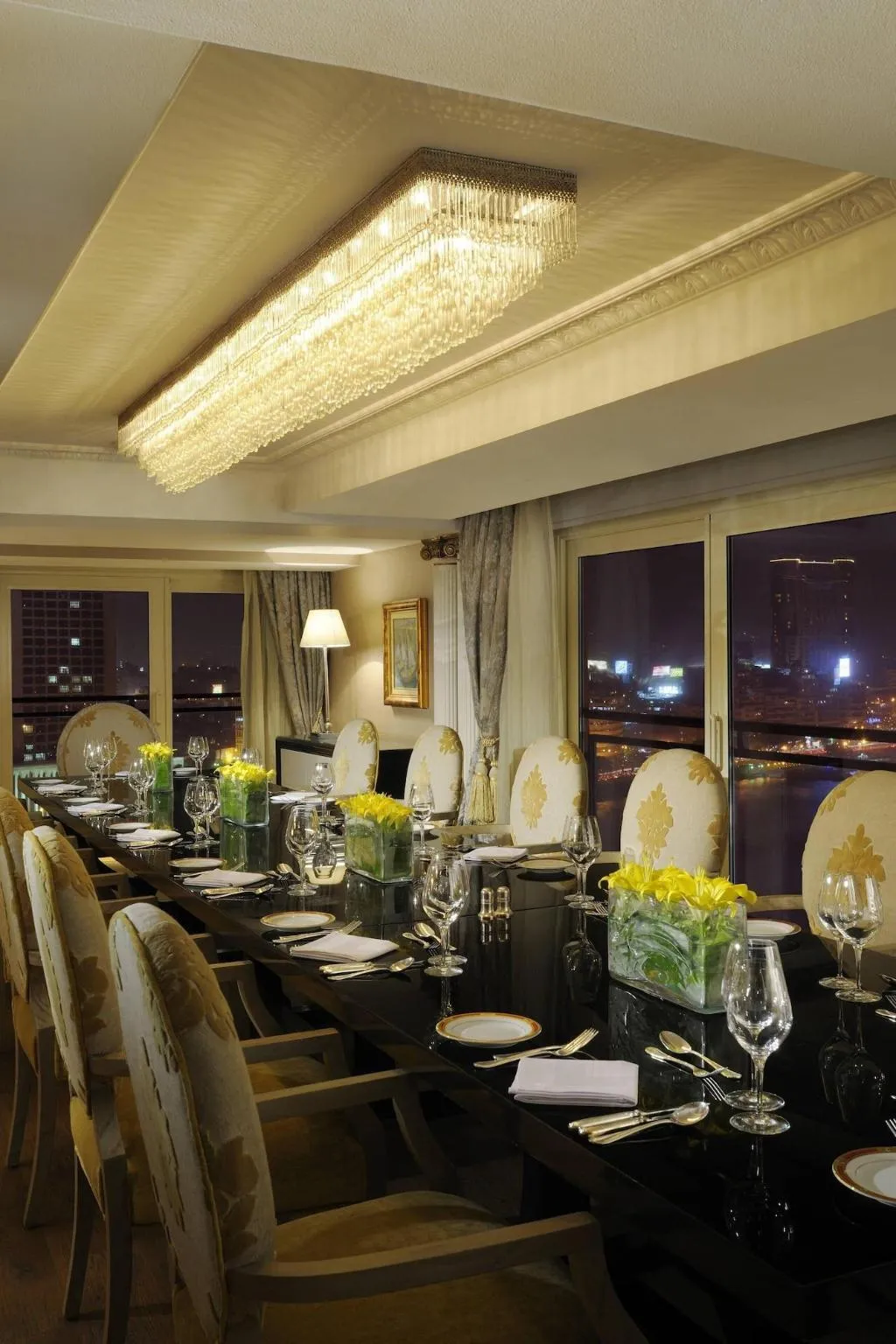 Room, Cairo Marriott hotel & Omar Khayyam Casino, Cairo