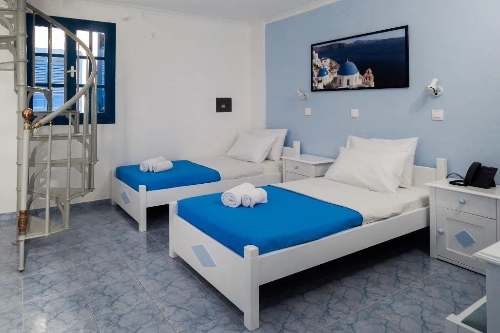 FAMILY ROOM STANDARD Room, Roula Villa, Santorini