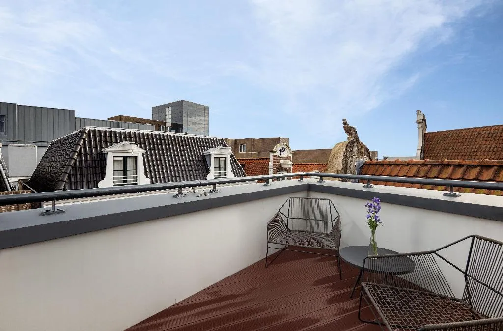 DOUBLE QUEEN SIZE BED Room, Kimpton De Witt Amsterdam, Amsterdam