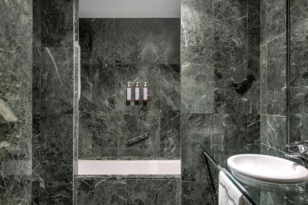 Room, AC Madrid Aitana, Madrid