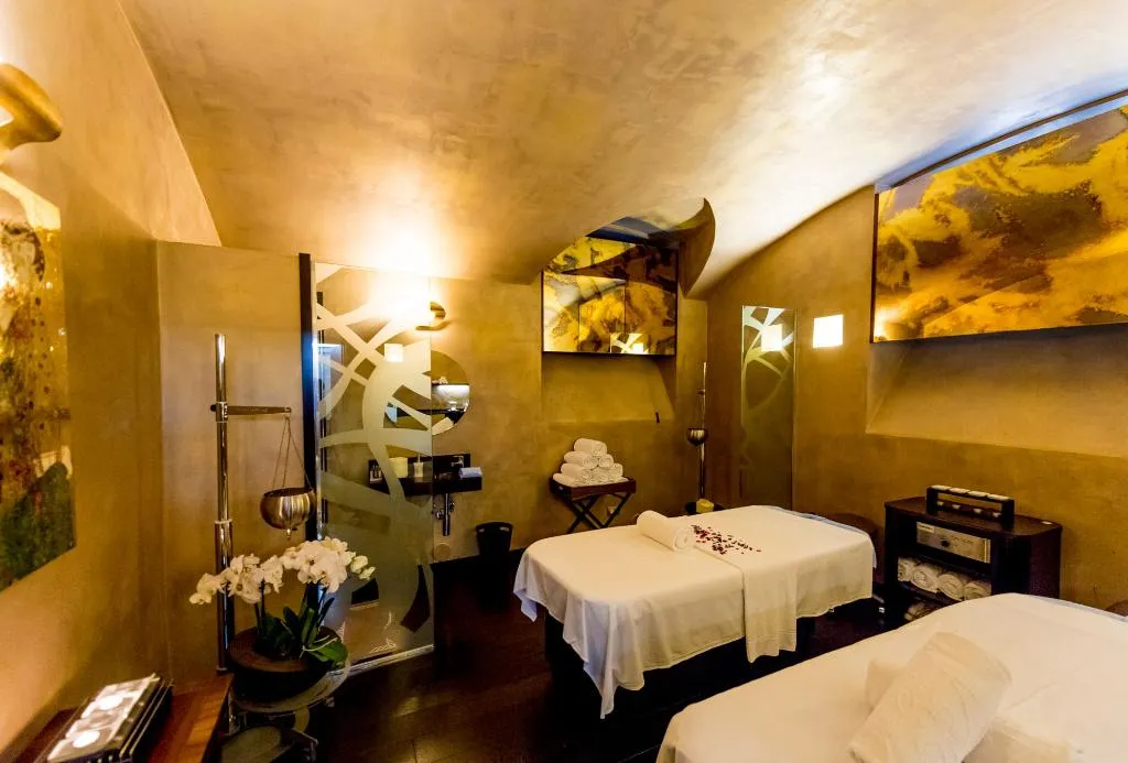 Sports and Entertainment, Grand Hotel Villa Serbelloni, Milan