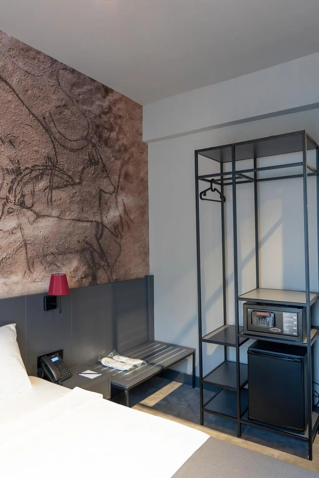 Room, Golden Sun, Antalya