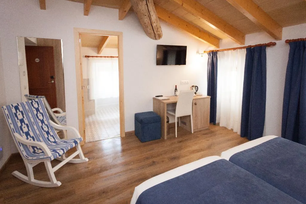 Double or Twin STANDARD Room, El Guia, Majorca