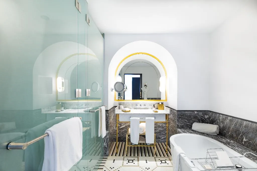 JUNIOR SUITE KING SIZE BED Room, Fairmont Residences La Marina Rabat-Sale, Rabat