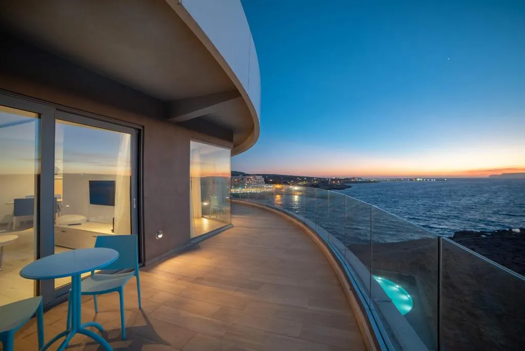 SUITE PREMIER SEA VIEW Room, The Ramla Bay Resort, Malta
