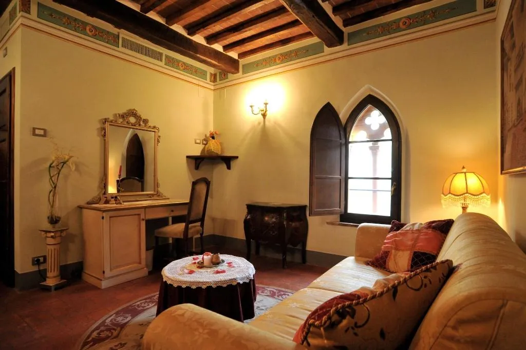 Room, Relais Castelluccio Palusse, Umbria