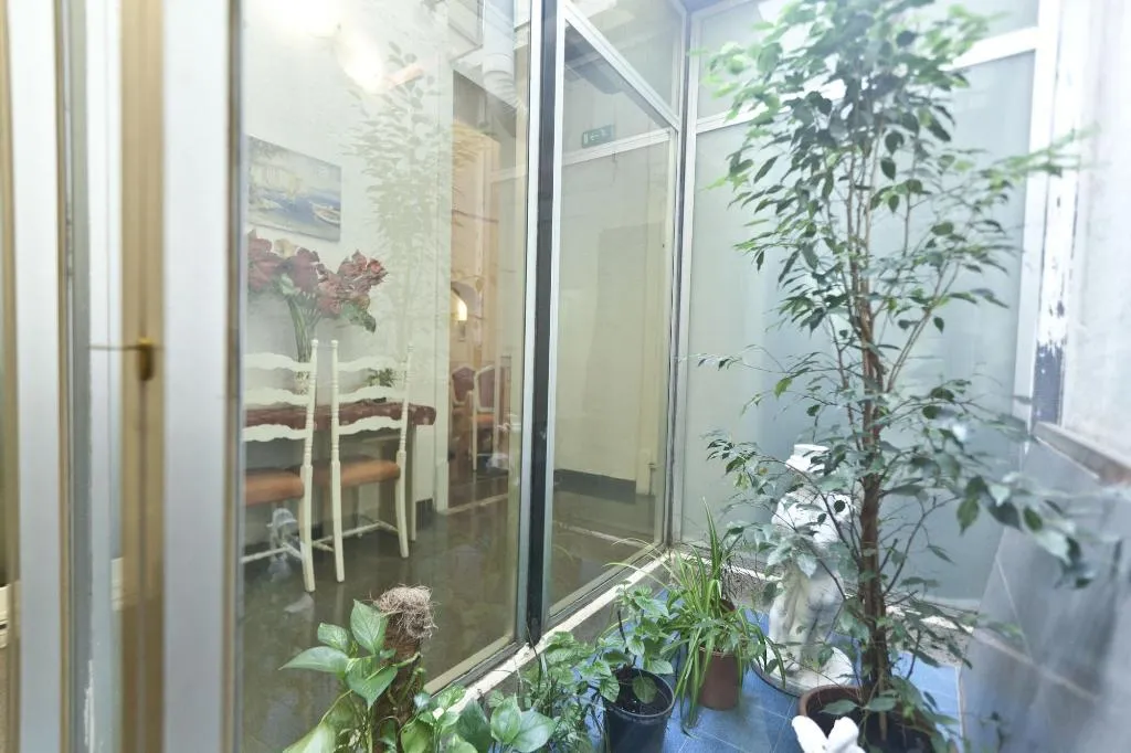 Lobby, Medinaples, Naples