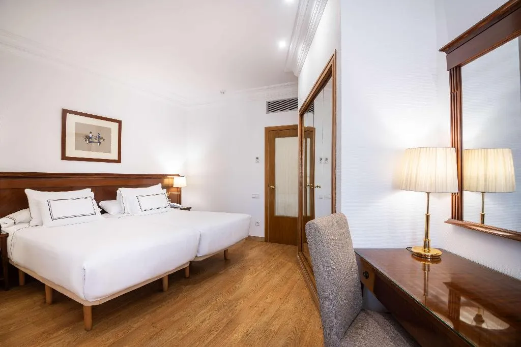 Room, Melia Plaza, Valencia