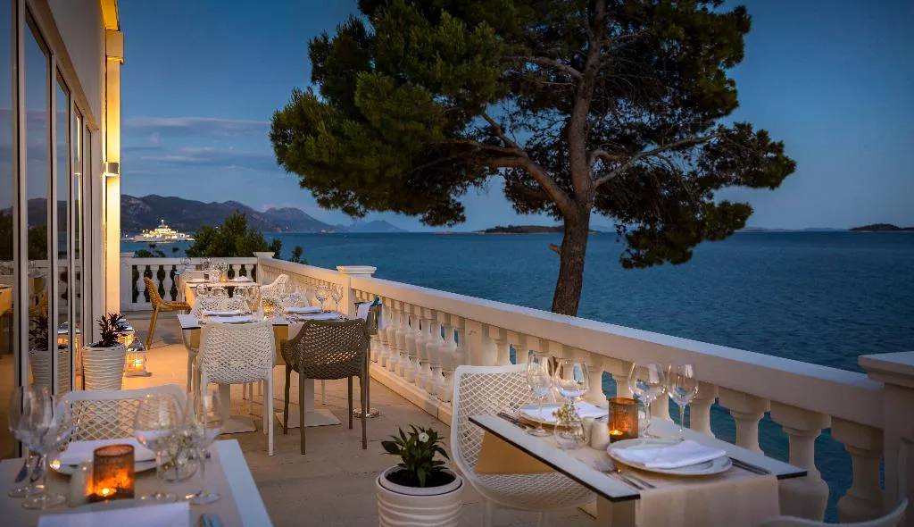 Terrace, Aminess Younique Bellevue Hotel, Dubrovnik