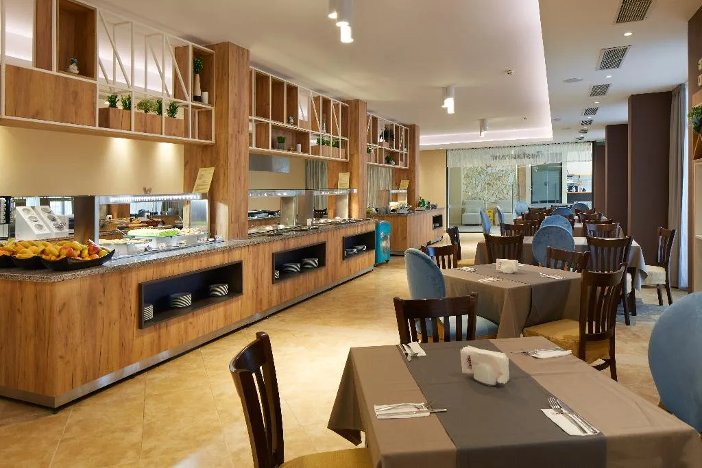 Restaurant, Nobel Ultra All Inclusive - Free Beach Access, Bourgas