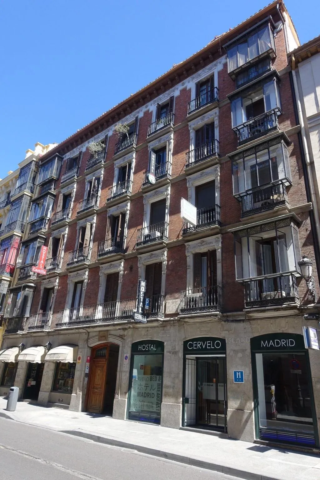 General view, Hostal Cervelo, Madrid