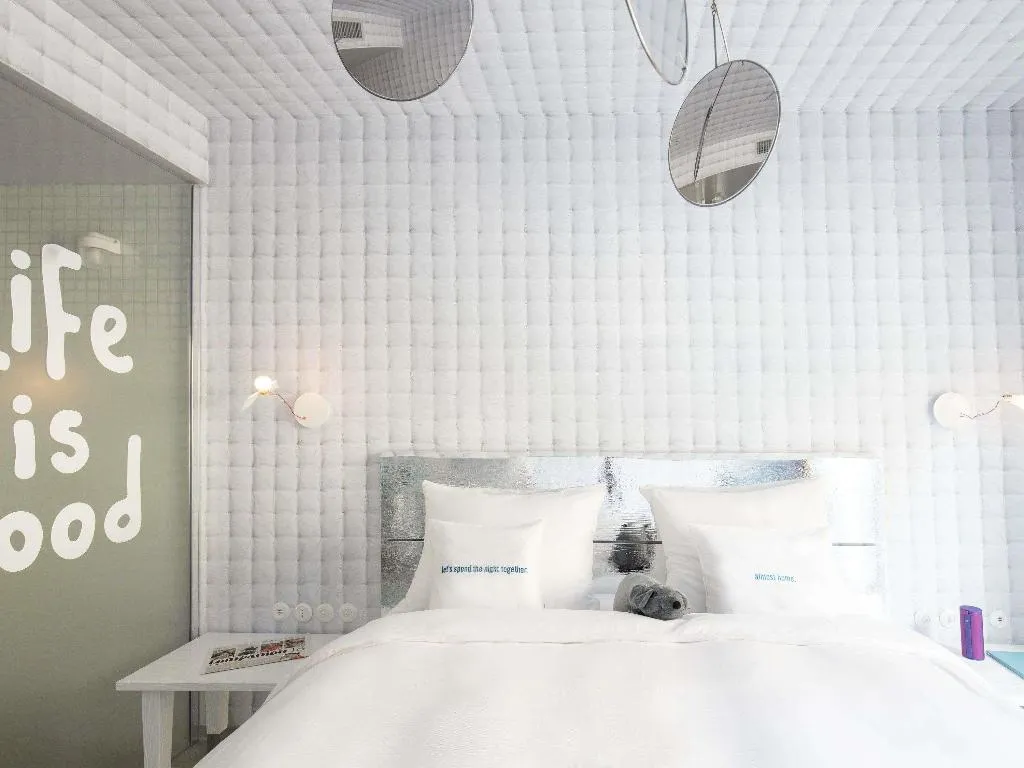 Double or Twin STANDARD Room, 25hours Hotel Piazza San Paolino, Florence