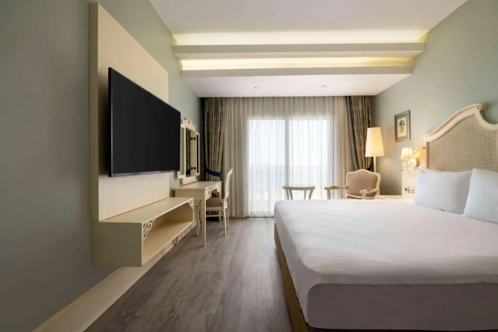 JUNIOR SUITE KING SIZE BED Room, Dolce By Wyndham Cesme Alacati, Izmir