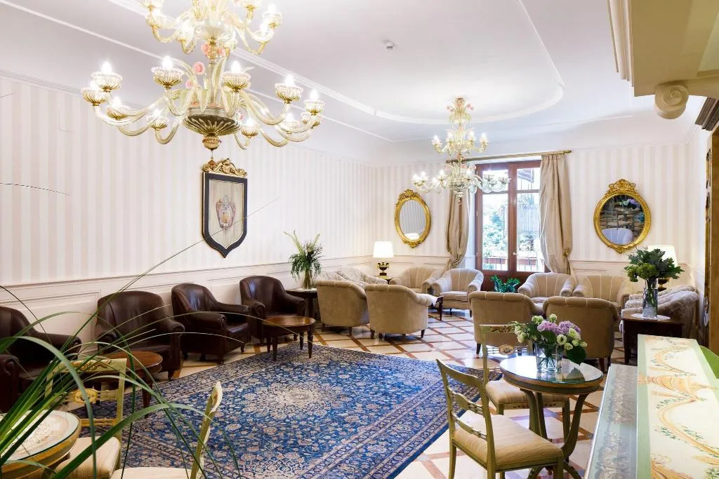 Lobby, Hotel Palazzo Guardati, Naples
