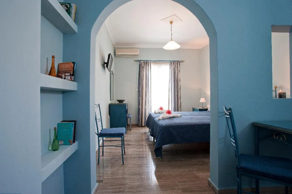 STUDIO CAPACITY 2 Room, Preka Maria, Santorini