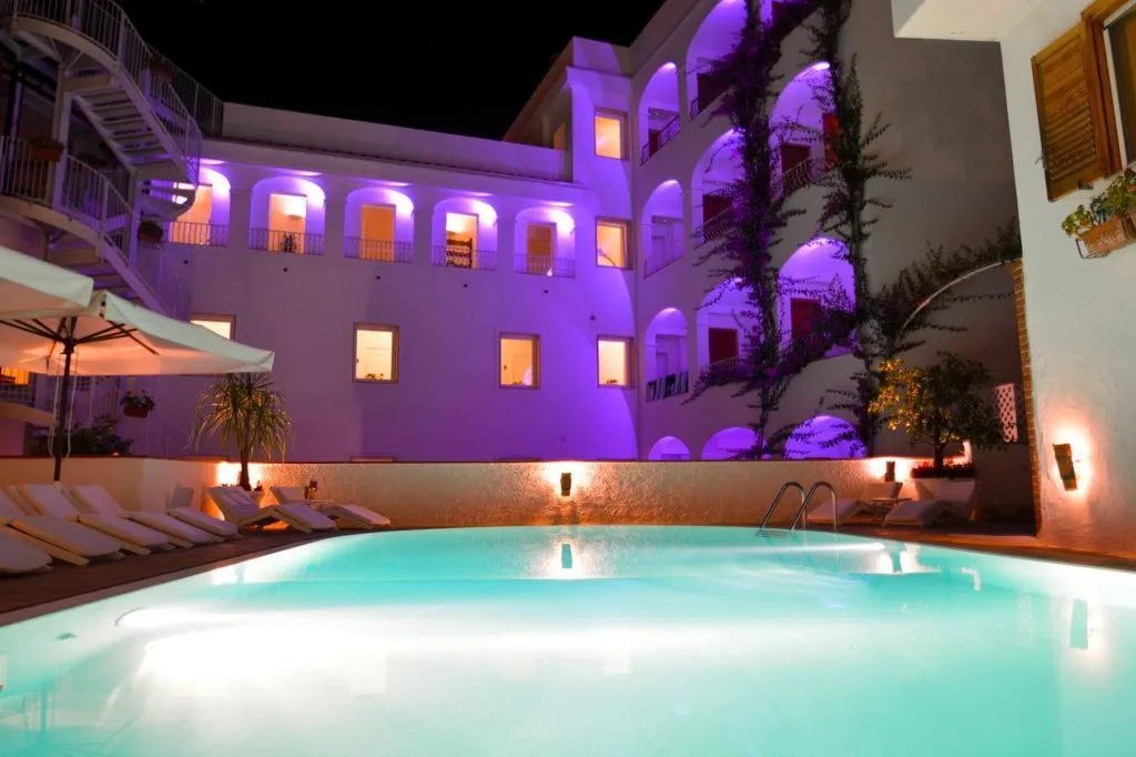 Pool, Hotel Villa Romana & SPA, Naples
