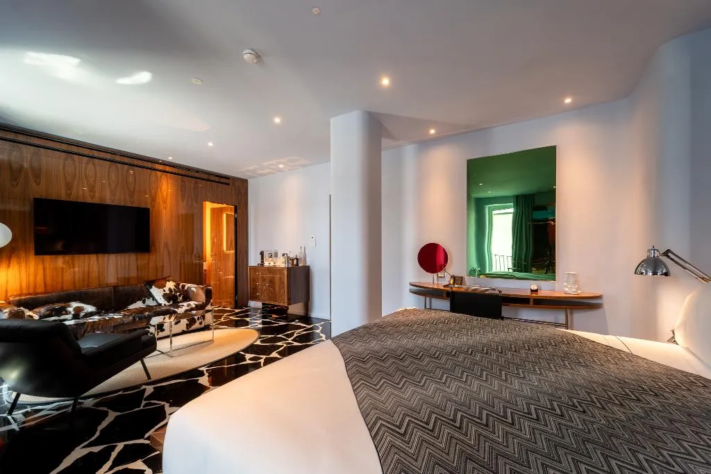 JUNIOR SUITE CLASSIC Room, Hotel Calimala Milano, Milan