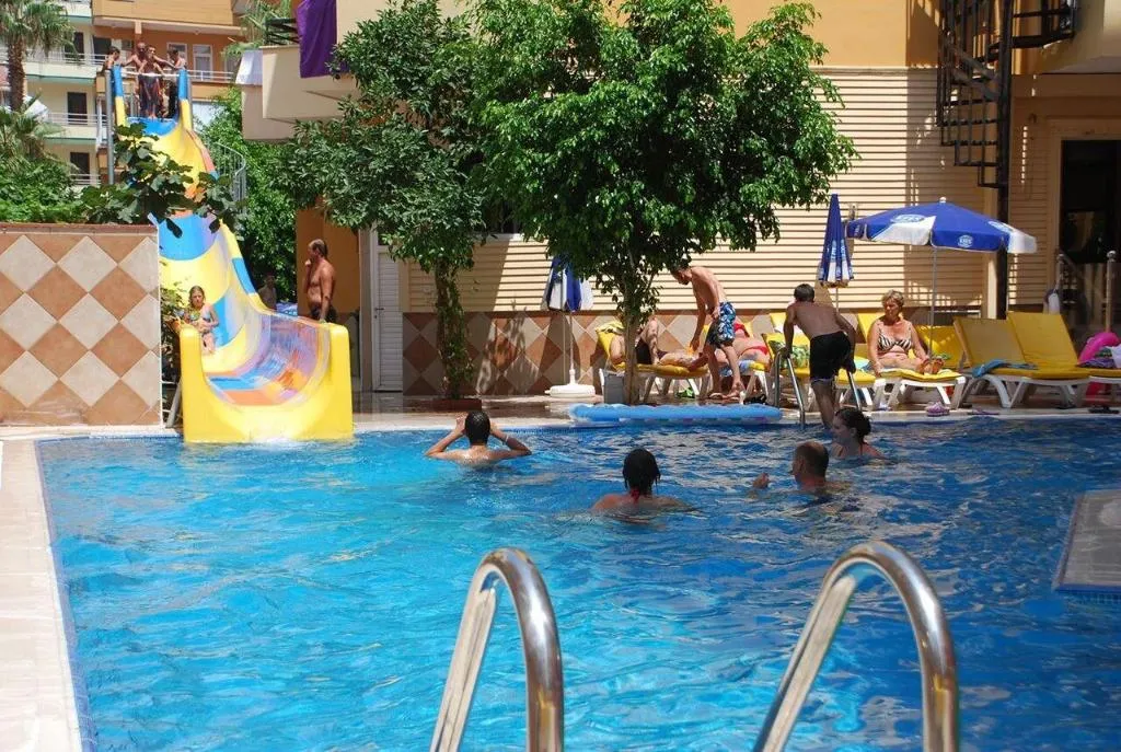 Sports and Entertainment, Kleopatra Ikiz Otel, Antalya