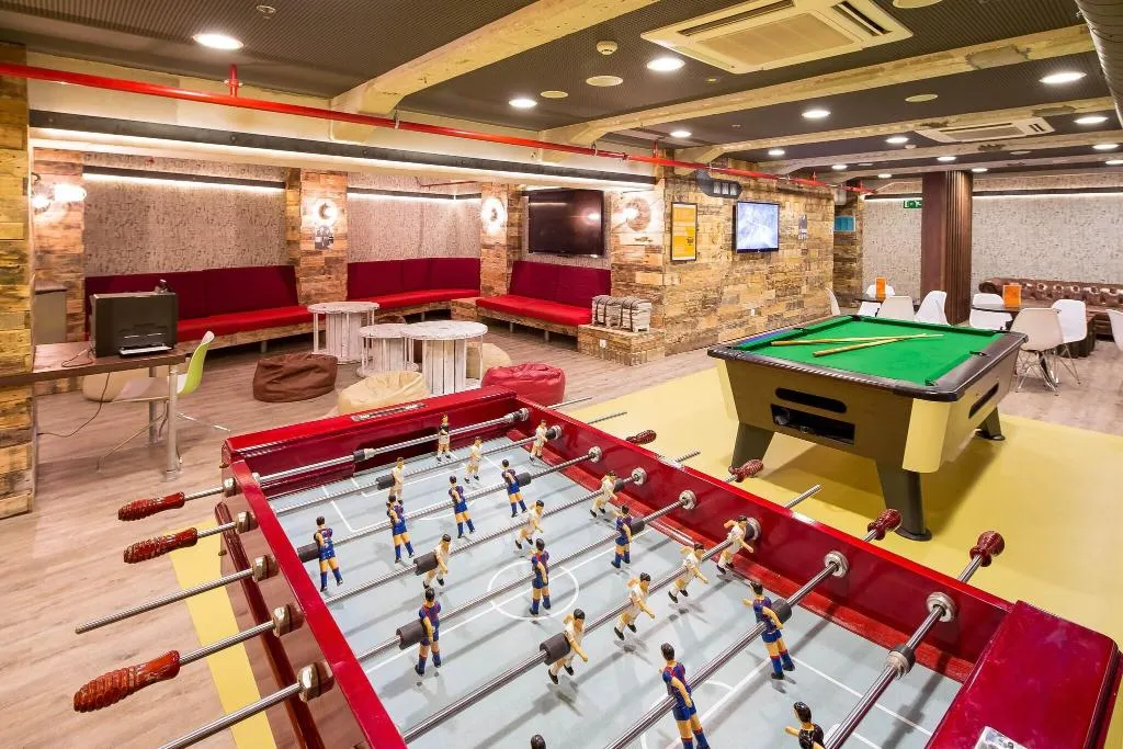 Sports and Entertainment, Generator Barcelona, Barcelona