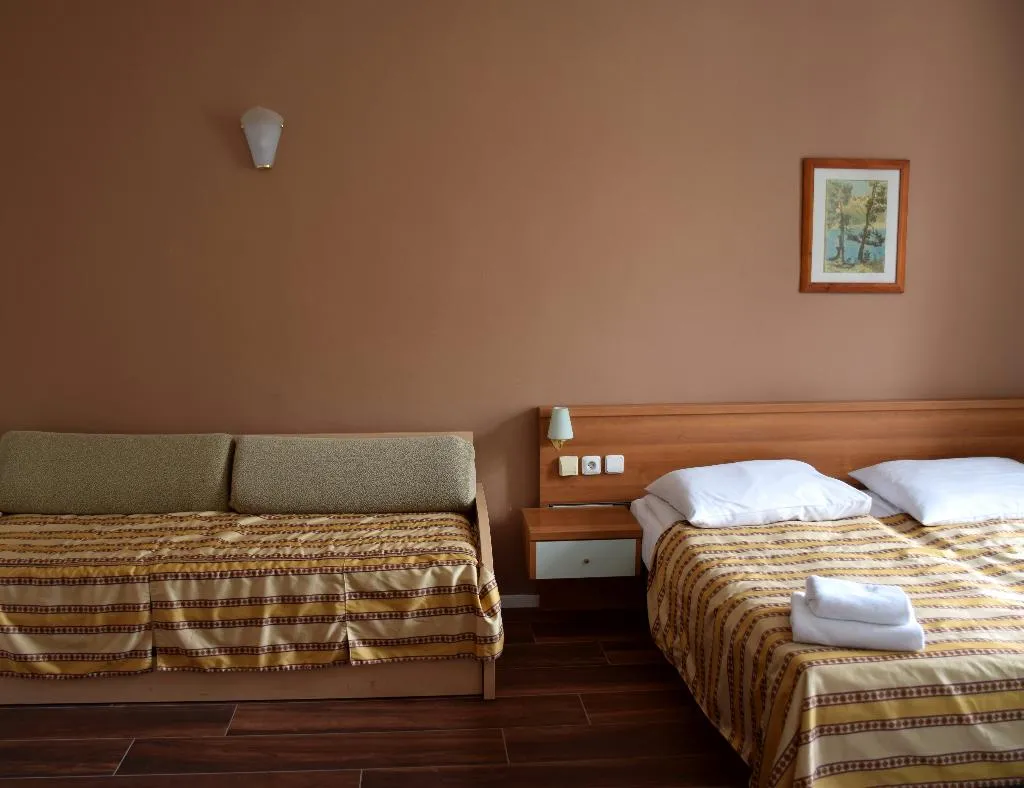 QUADRUPLE STANDARD Room, Hotel Residence Select, Prague