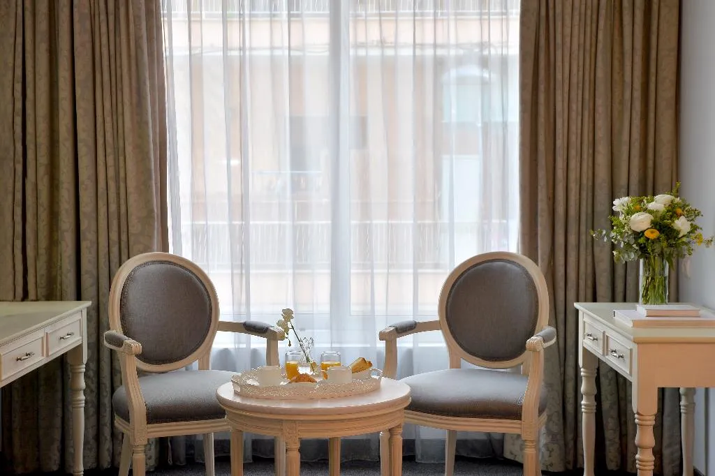DOUBLE EXECUTIVE Room, Airotel Stratos Vassilikos, Athens