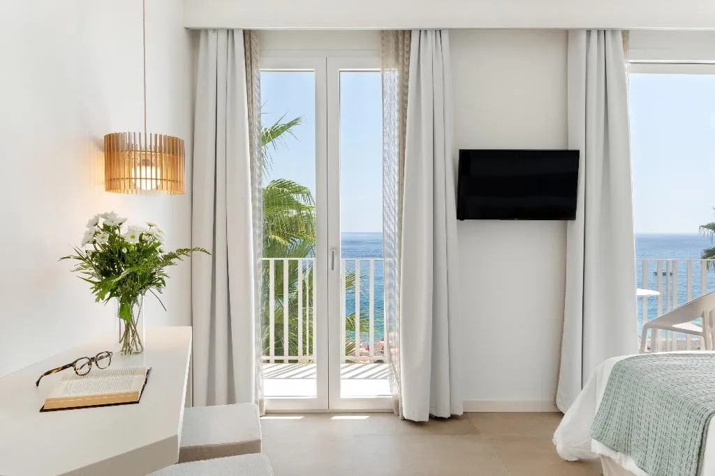 JUNIOR SUITE SEA VIEW WITH BALCONY Room, Albatros Beach Hotel - Letojanni, Taormina