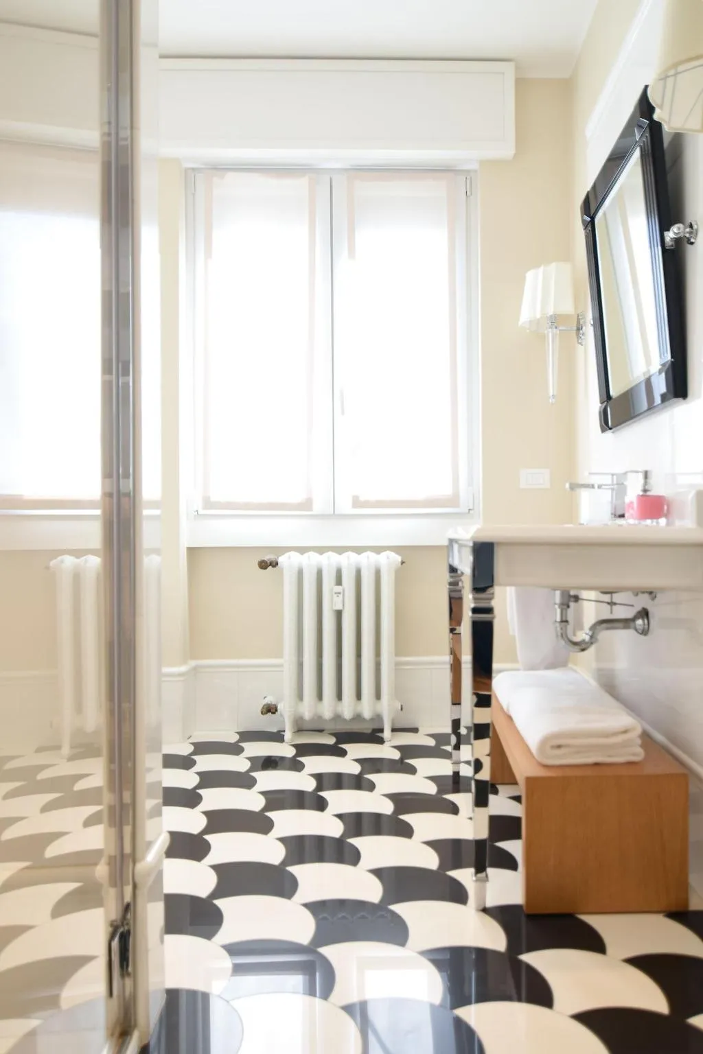 Room, Luxury Suite Milano Duomo, Milan