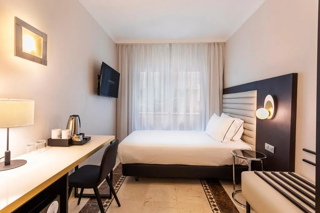 SINGLE STANDARD Room, Eurostars Cristal Palace, Barcelona
