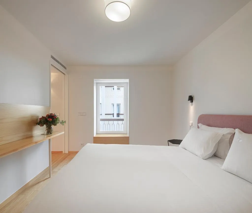 APARTMENT TWO BEDROOMS Room, Lisbon Serviced Apartments - Principe Real, Lisbon