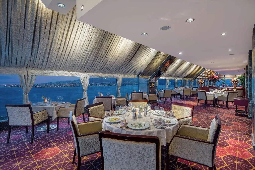 Restaurant, Hilton Izmir, Izmir