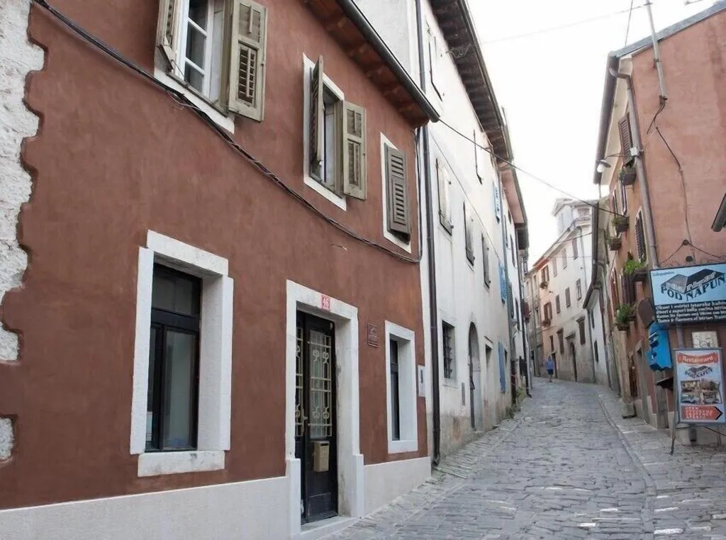 General view, Houses Of Motovun, Istria