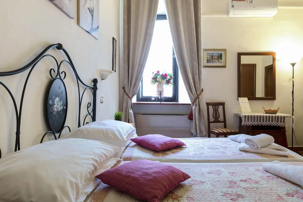 Double or Twin WITH DOUBLE BED Room, B&B Bel Duomo, Florence