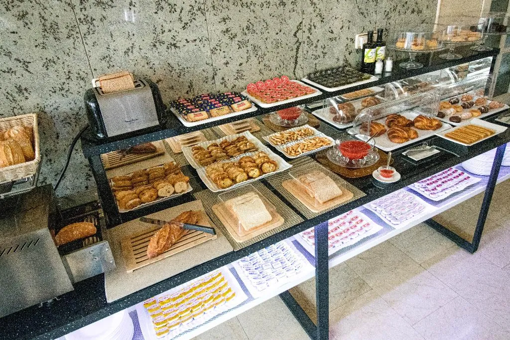 Bar, Avenida de España, Madrid