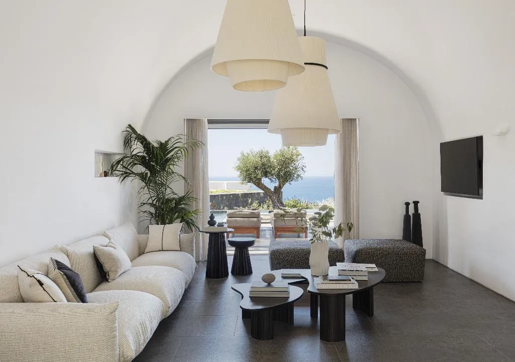 VILLA FIVE BEDROOMS Room, Canaves  Epitome, Santorini