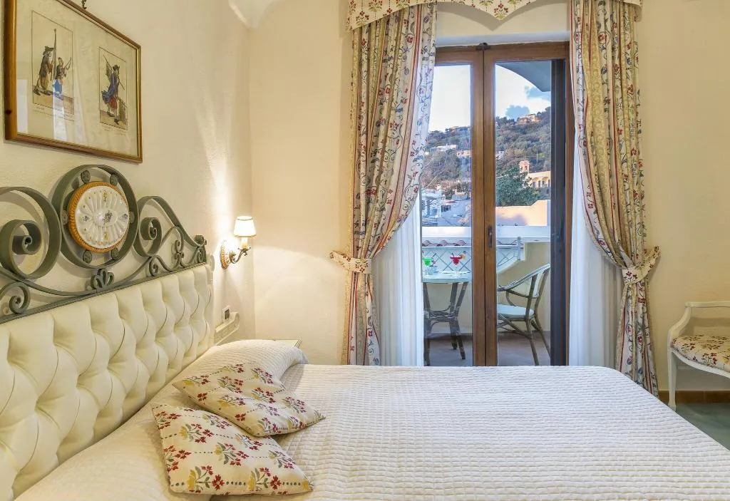 TWIN STANDARD Room, Hotel Tritone Resort & Spa, Naples