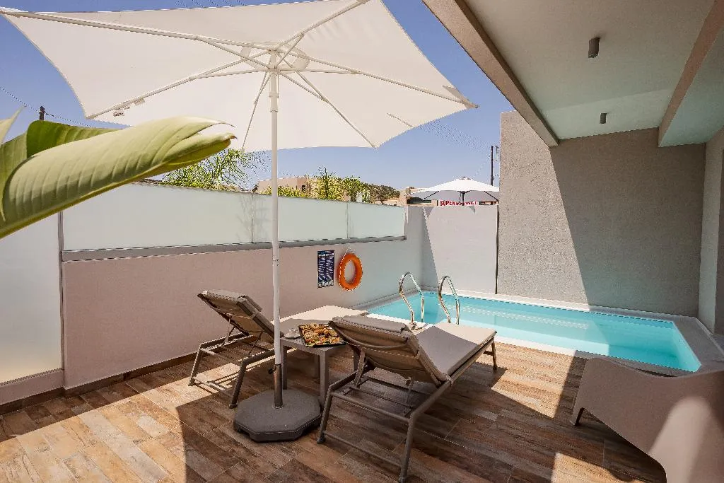 SUITE DELUXE POOL VIEW Room, Sarpidon Suites, Crete