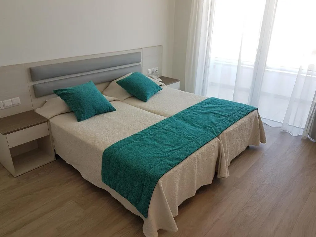 Room, Melini Hotel Suites, Cyprus