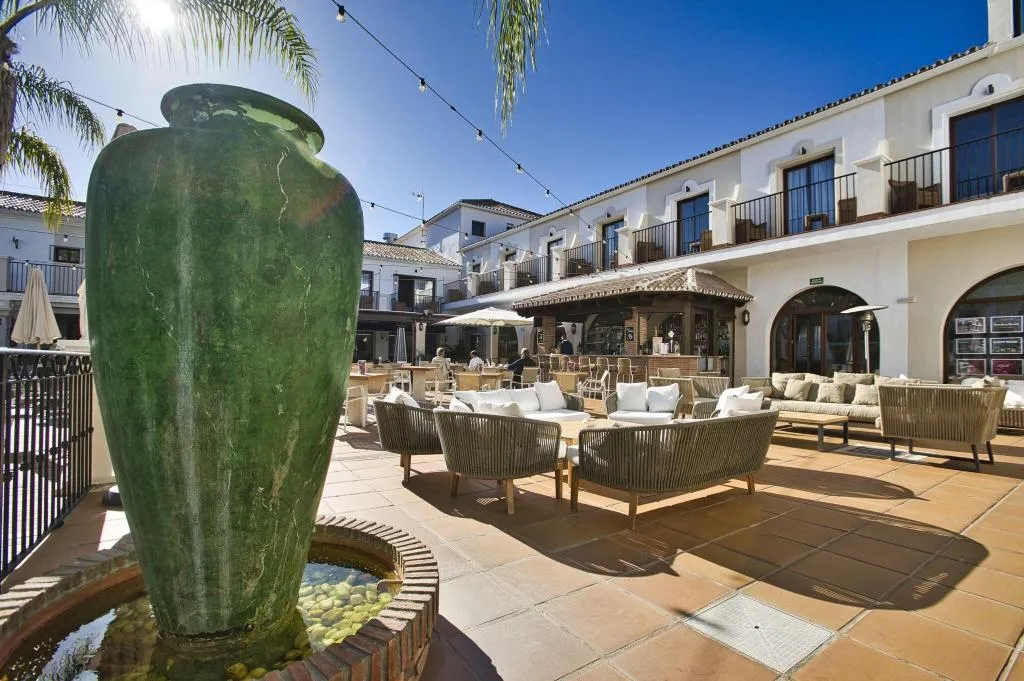 Terrace, Paloma Blanca Boutique Hotel, Costa Del Sol