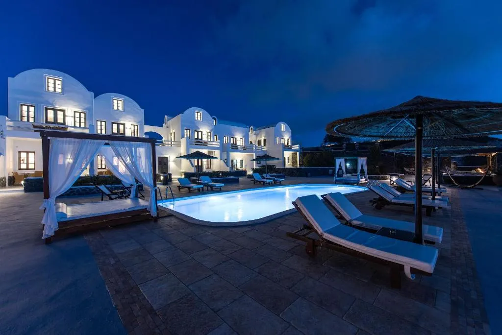 Sports and Entertainment, Caldera Memories, Santorini