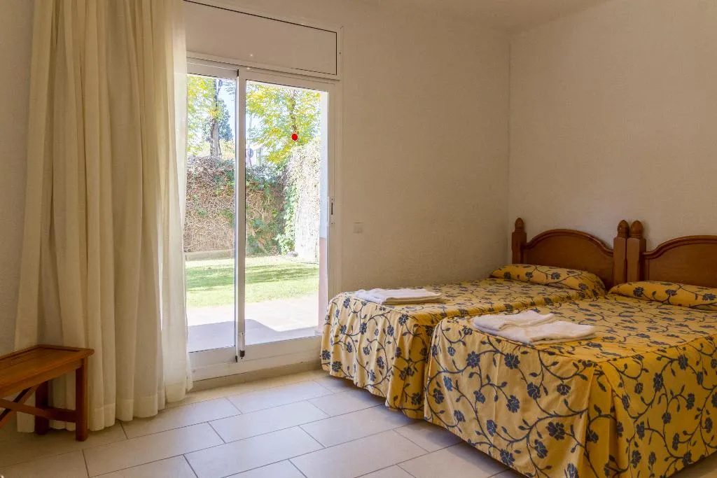 APARTMENT CAPACITY 6 Room, Apartments Sunway San Jorge, Costa Brava