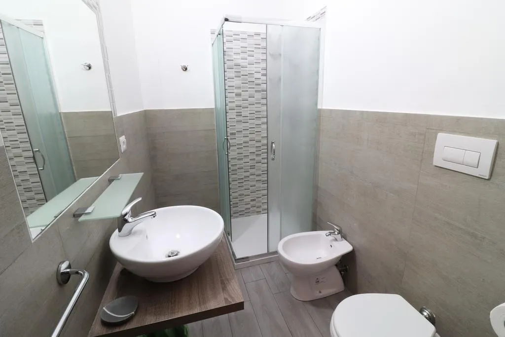 DOUBLE SINGLE USE STANDARD Room, Guest House Minas, Milan