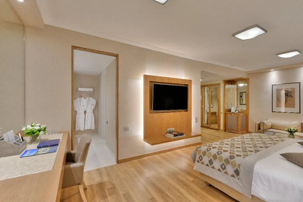 Room, Divani Caravel, Athens