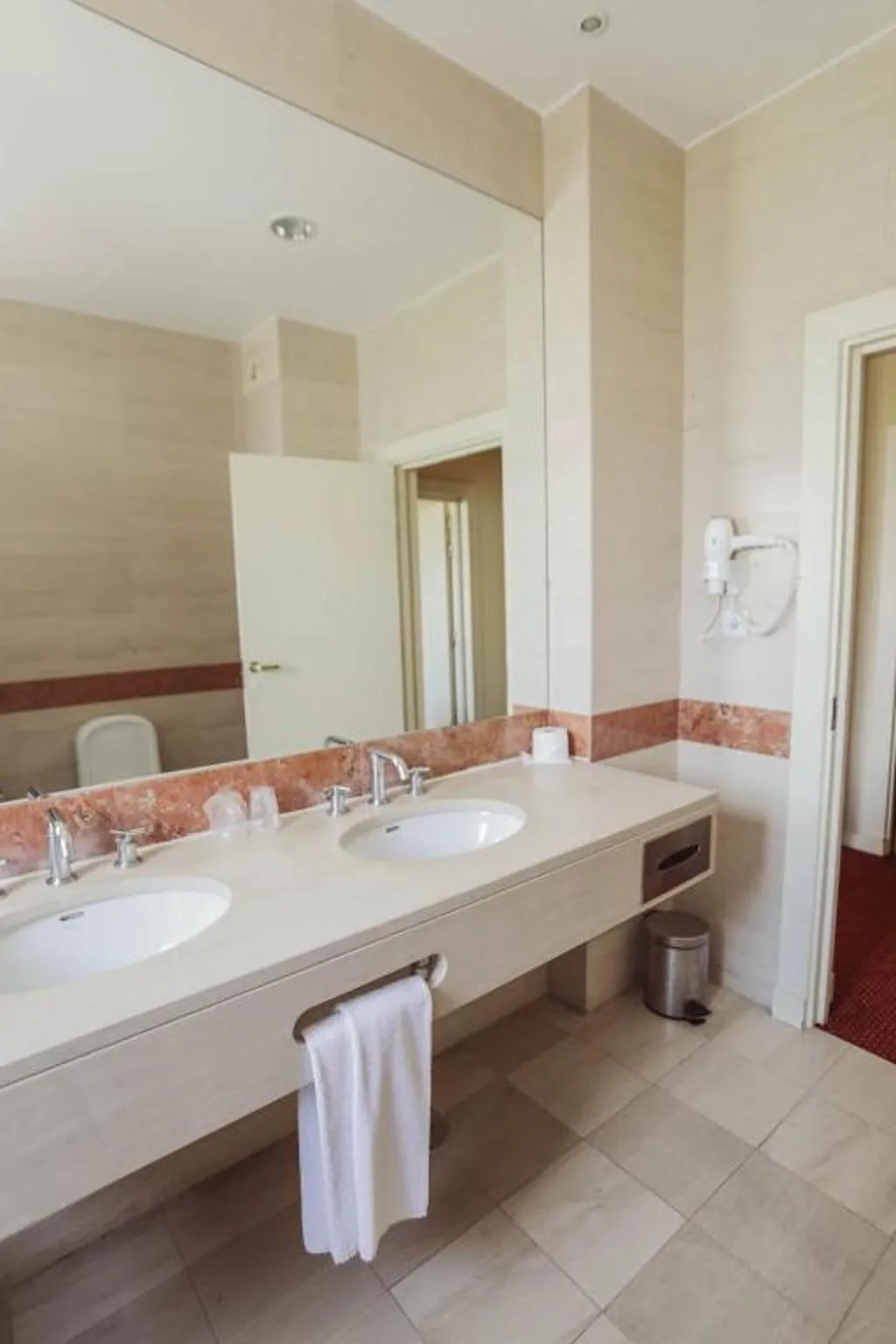 DOUBLE POOL VIEW Room, Hotel Termas da Curia, Porto